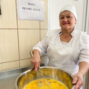 IET nr. 12 din sectorul Centru are marele noroc de un bucătar profesionist